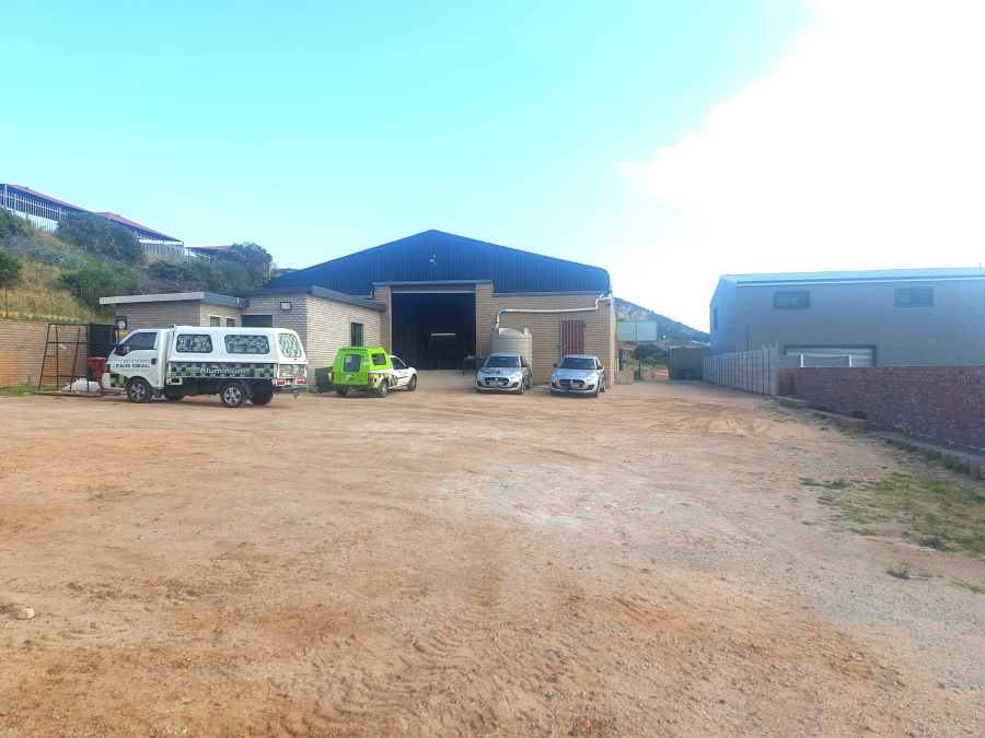 Commercial Property for Sale in Diaz Industria Western Cape